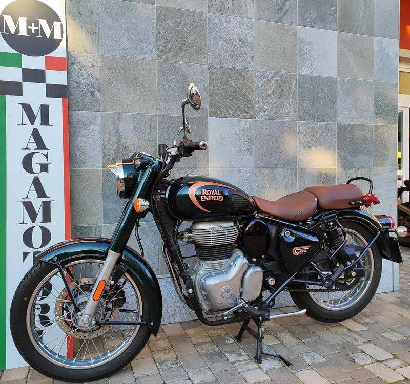 Royal Enfield Classic 350 (2021 - 25) (4)