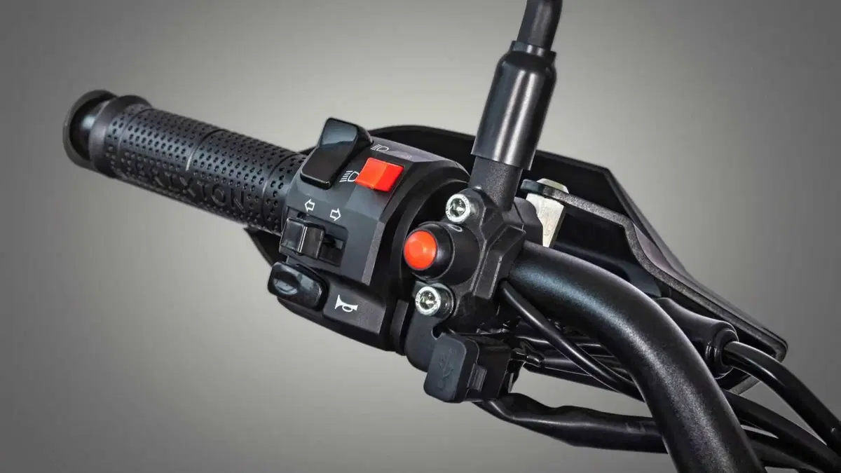 Brixton Motorcycles Crossfire 500 Storr Crossfire 500 Storr (2025 - 26) (6)