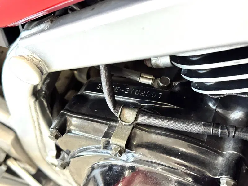 Honda VF 1000 F - II BOL D'OR (13)