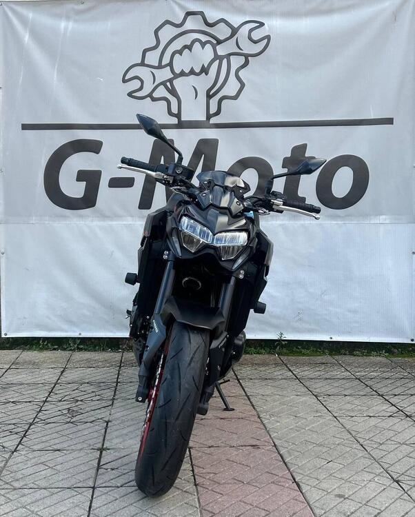 Kawasaki Z 900 (2021 - 24) (2)