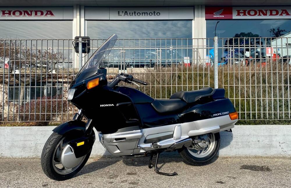 Honda PC 800