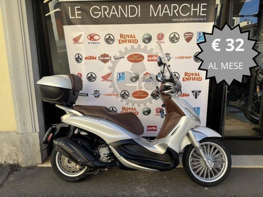 Piaggio Beverly 300 S i.e. ABS-ASR (2016 - 20) (2)