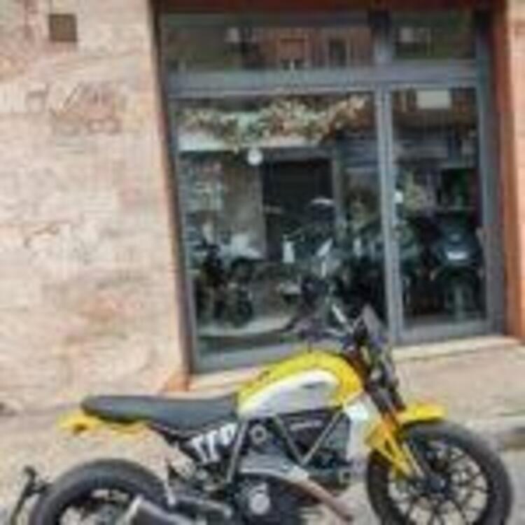 Ducati Scrambler 800 Icon (2023 - 25) (2)