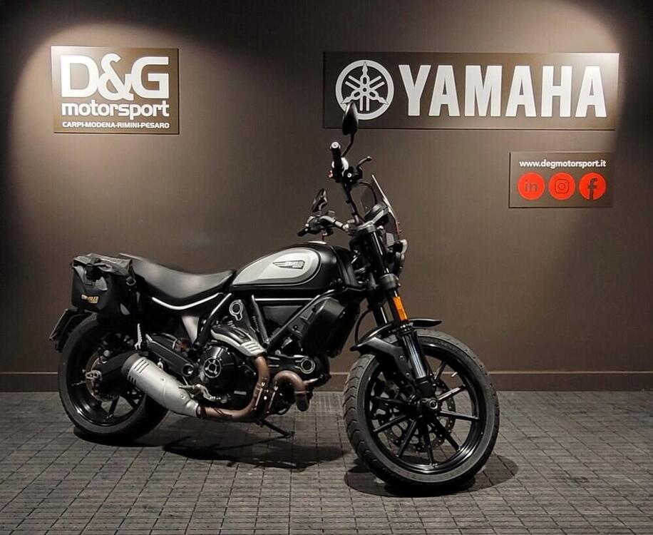 Ducati Scrambler 800 Icon Dark (2020) (4)