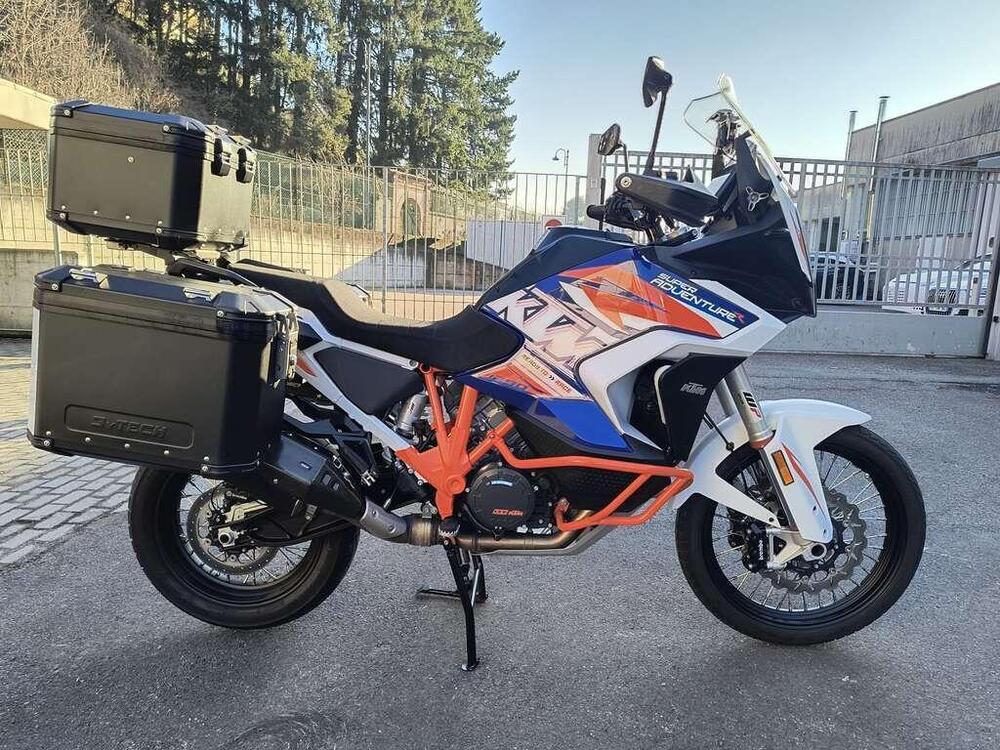 KTM 1290 Super Adventure R (2021) (4)