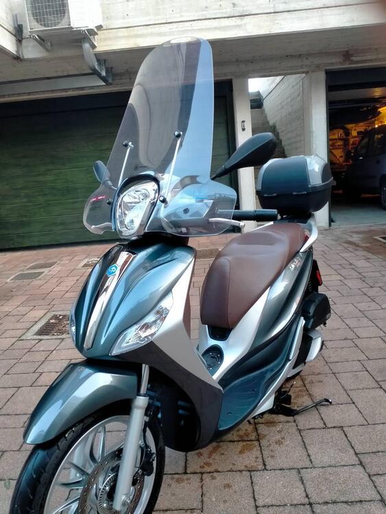 Piaggio Medley 150 ABS (2016 - 19) (4)