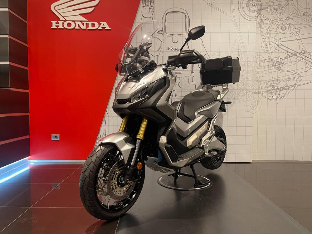 Honda X-ADV 750 (2017) (5)