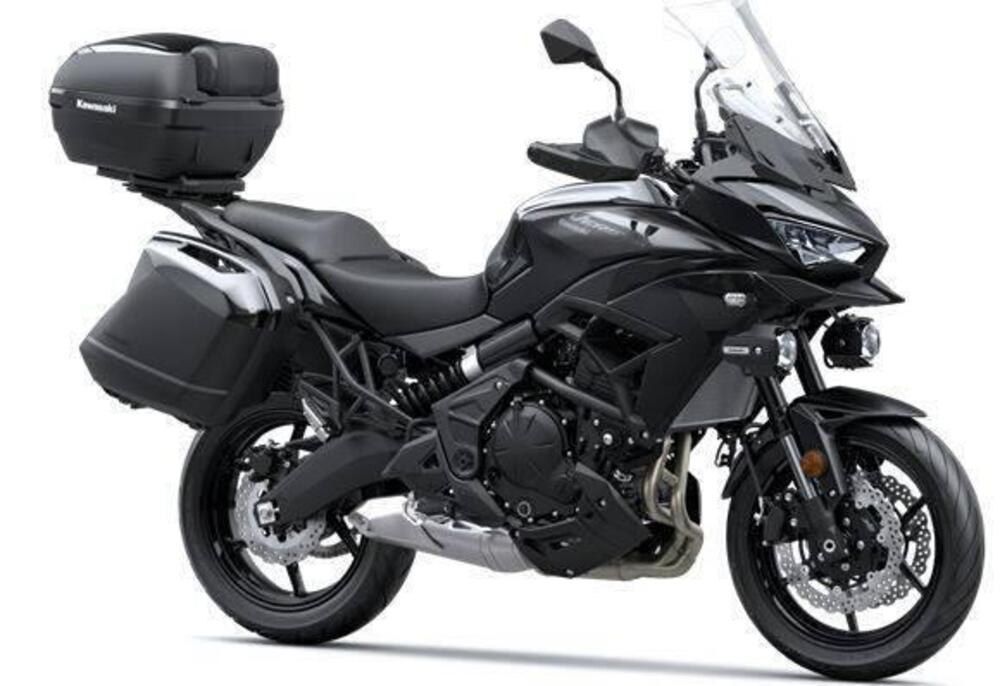 Kawasaki Versys 650 Grand Tourer (2025)