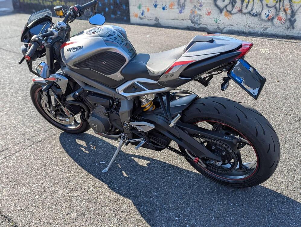 Triumph Street Triple RS (2020 - 22) (3)