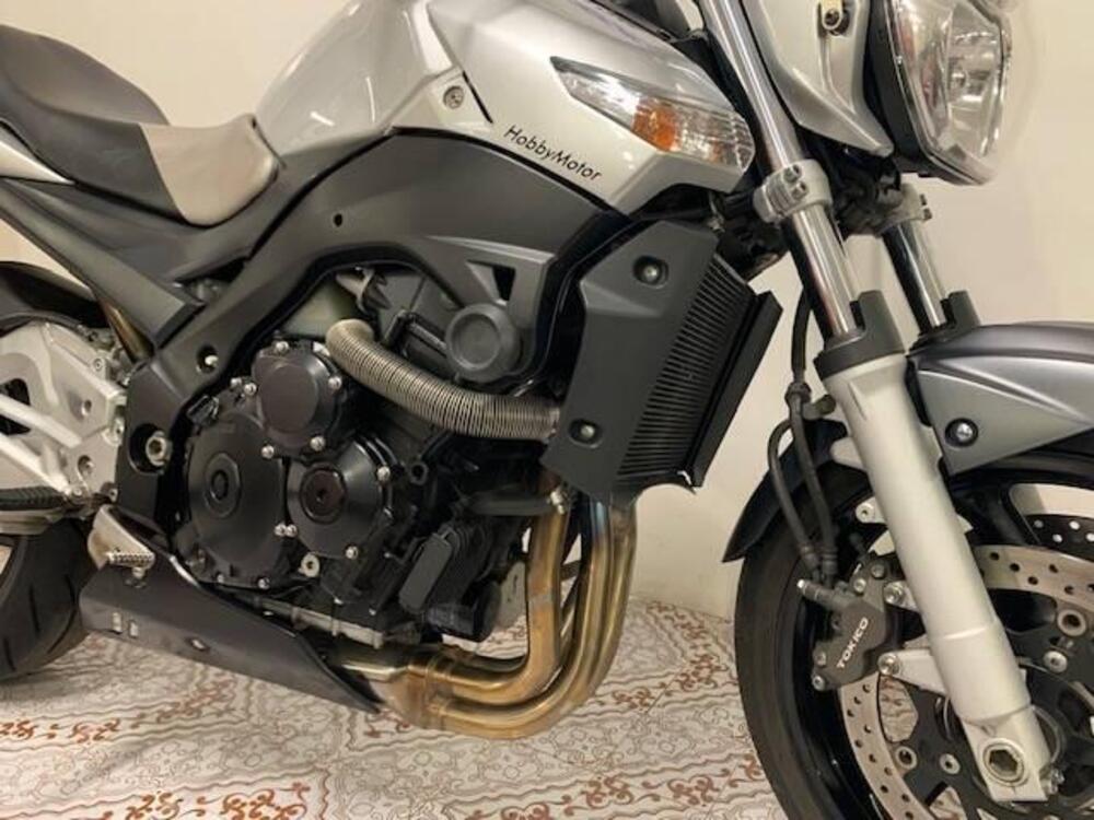 Suzuki GSR 600 (2006 - 11) (5)