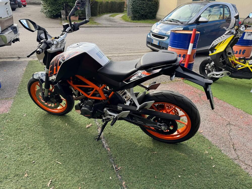 KTM 390 Duke ABS (2012 - 16) (2)