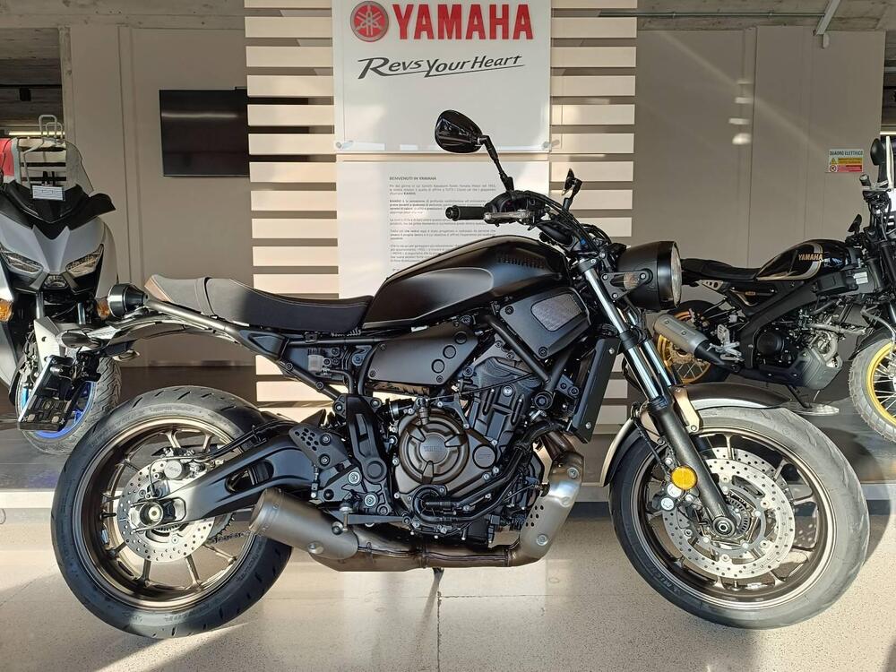 Yamaha XSR 700 (2021)