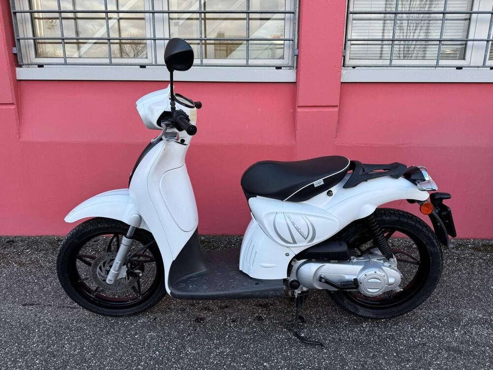 Aprilia Scarabeo 50 2t (2018 - 22) (5)