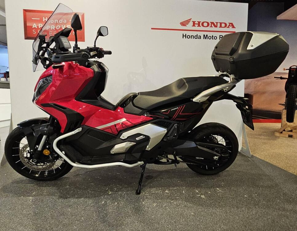 Honda X-ADV 750 DCT Adventure (2021 - 24) (2)