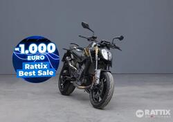 KTM 890 Duke L (2021) usata