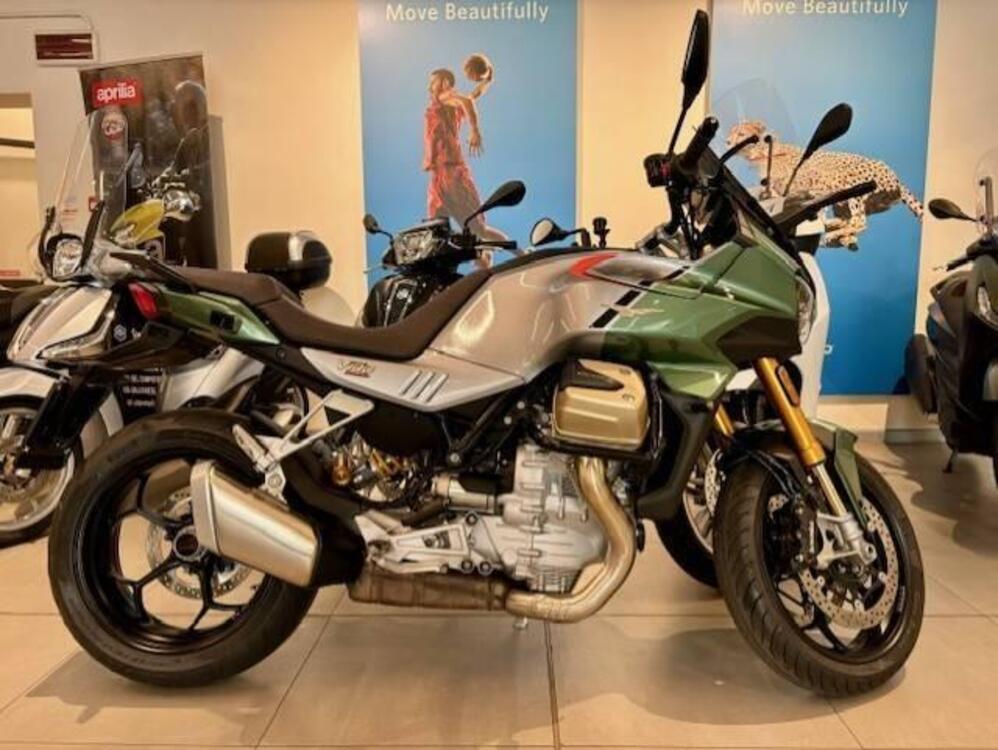 Moto Guzzi V100 Mandello S (2023 - 24)