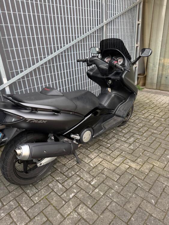 Yamaha T-Max 500 (2004 - 07) (4)