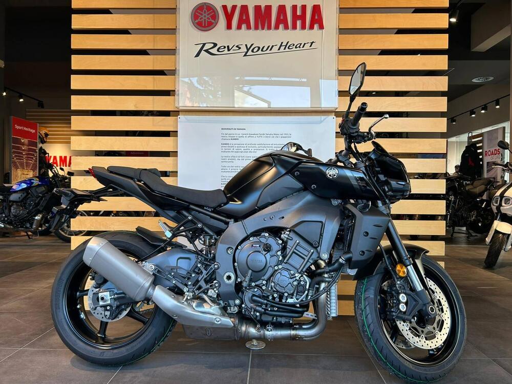 Yamaha MT-10 (2022 - 25)