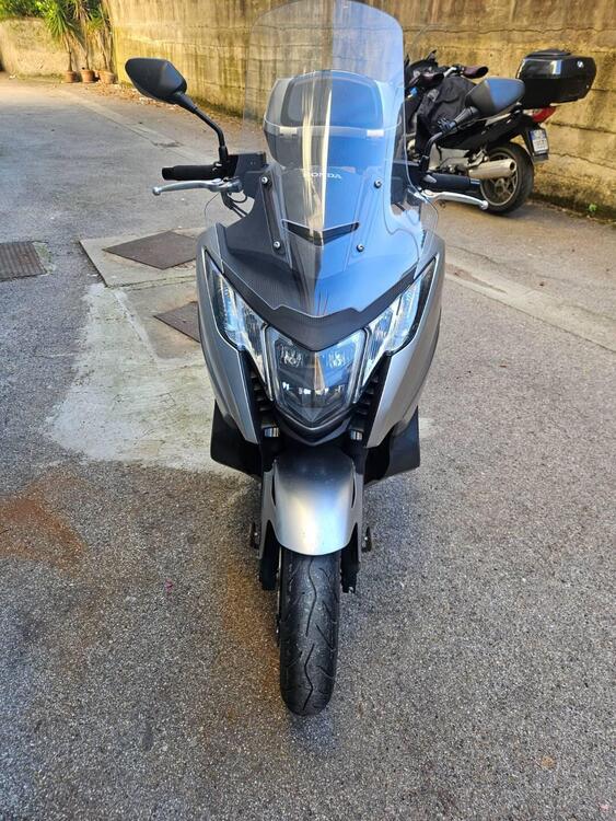 Honda Integra 750 DCT Sport (2017) (2)