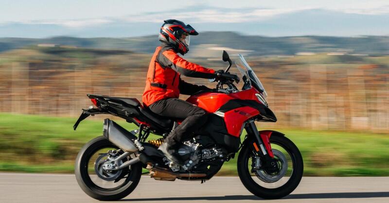 Scopri la nuova Ducati Multistrada V2 2025 da Ducati Milano