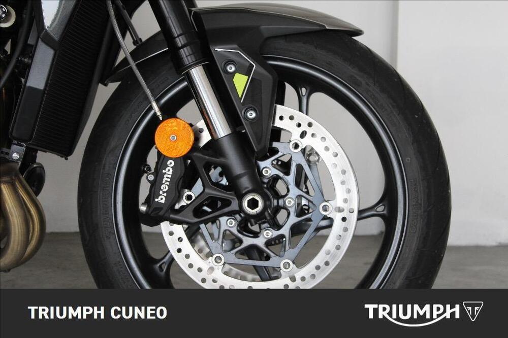 Triumph Street Triple 765 R (2023 - 25) (4)