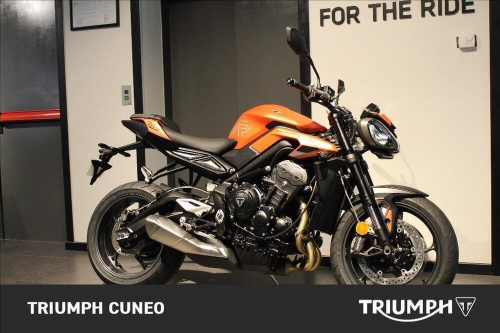 Triumph Street Triple 765 R (2023 - 25) (2)