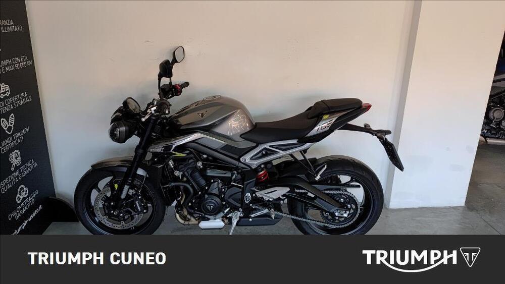 Triumph Street Triple 765 R (2023 - 25) (3)