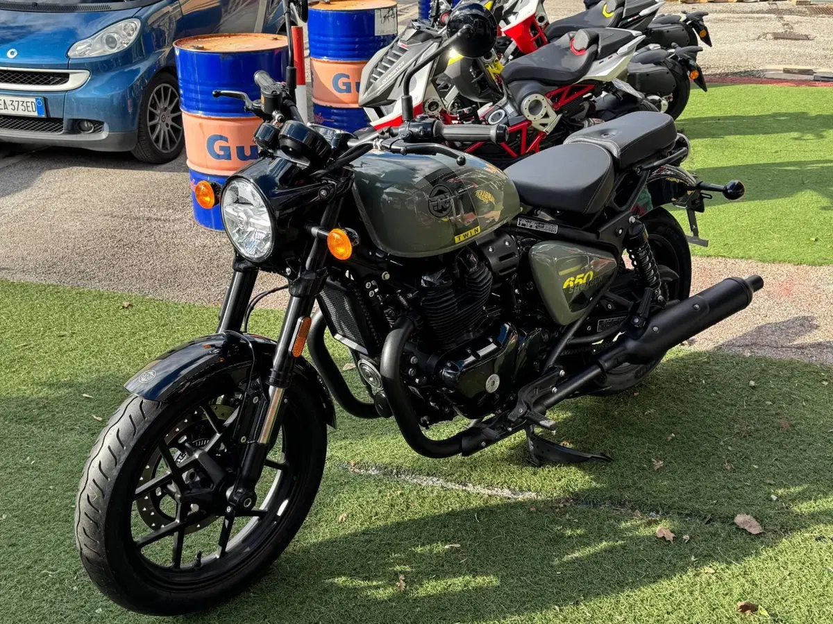 Royal Enfield Shotgun 650 (2024 - 26) (3)