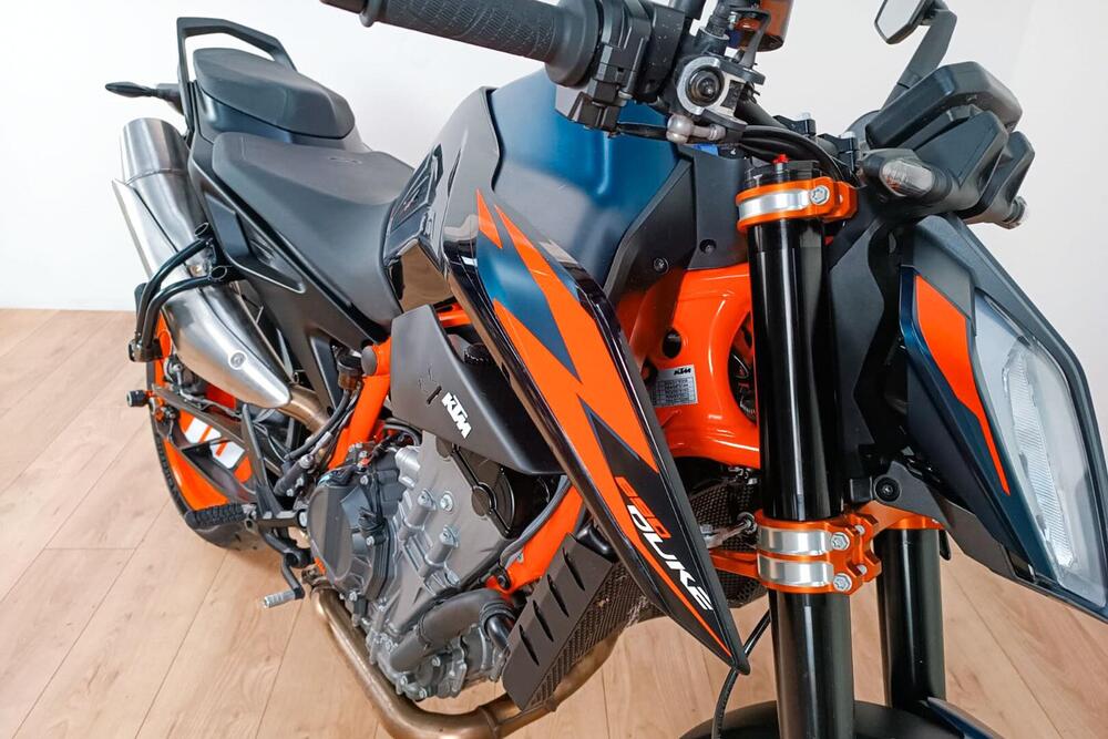 KTM 890 Duke GP (2022 - 23) (5)