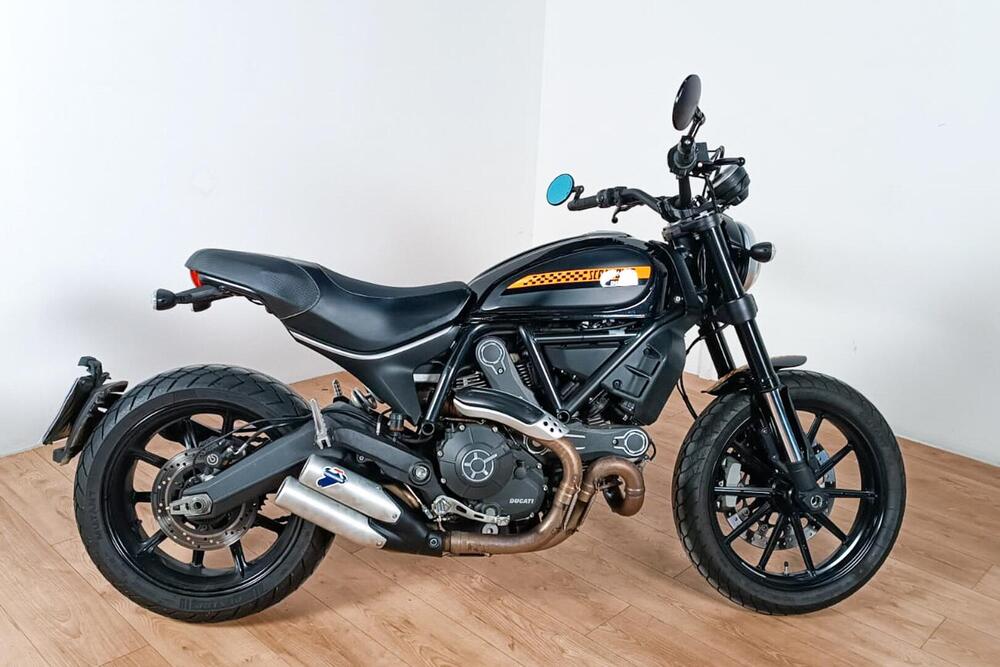 Ducati Scrambler 800 Full Throttle (2015 - 16)