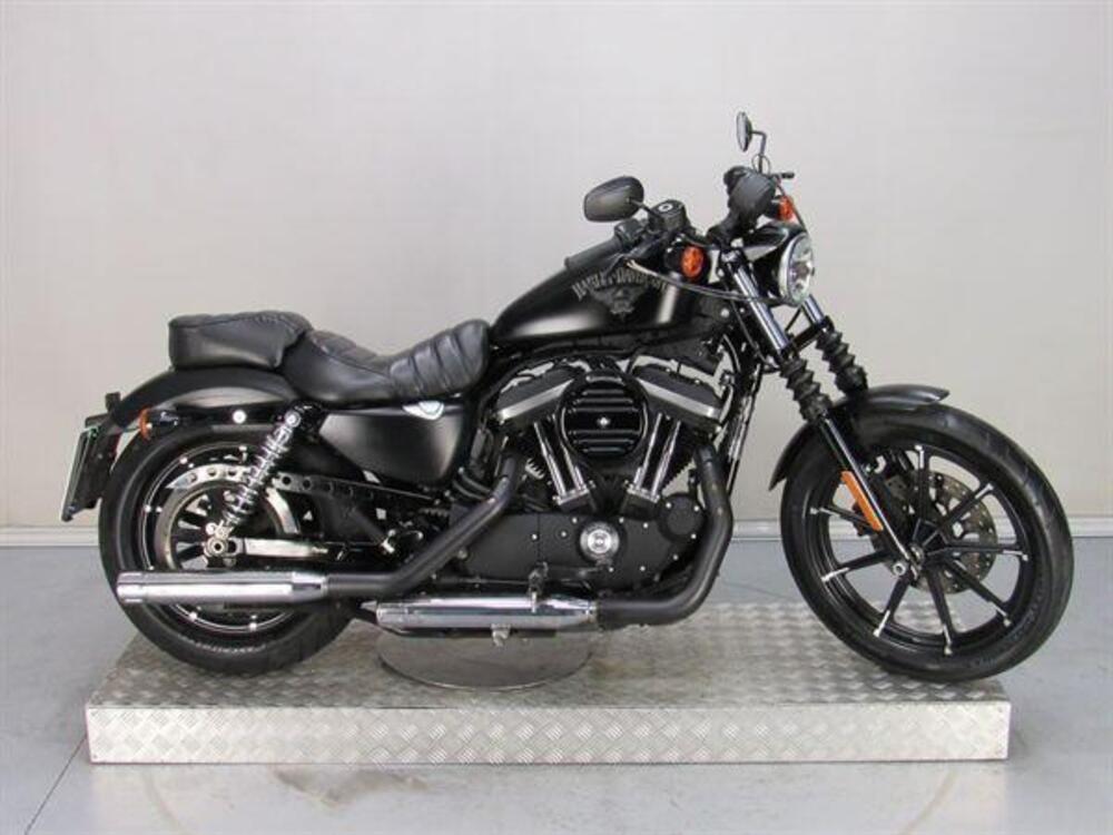 Harley-Davidson 883 Iron (2017 - 20) - XL 883N