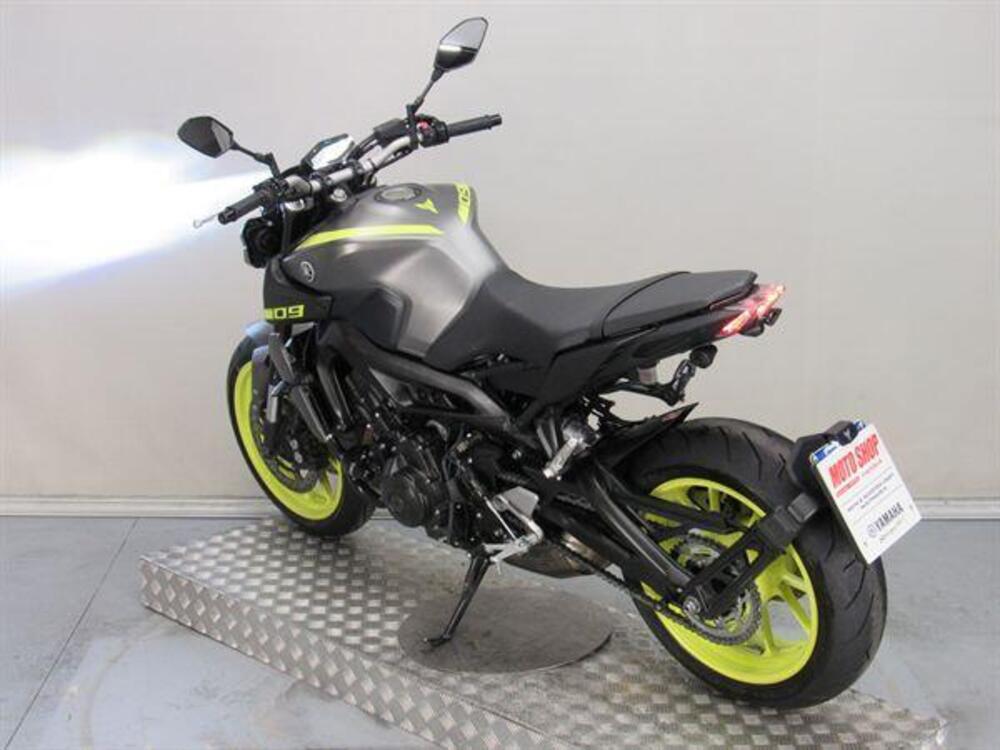 Yamaha MT-09 (2017 - 20) (5)