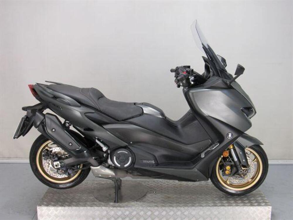 Yamaha T-Max 560 Tech Max (2021)