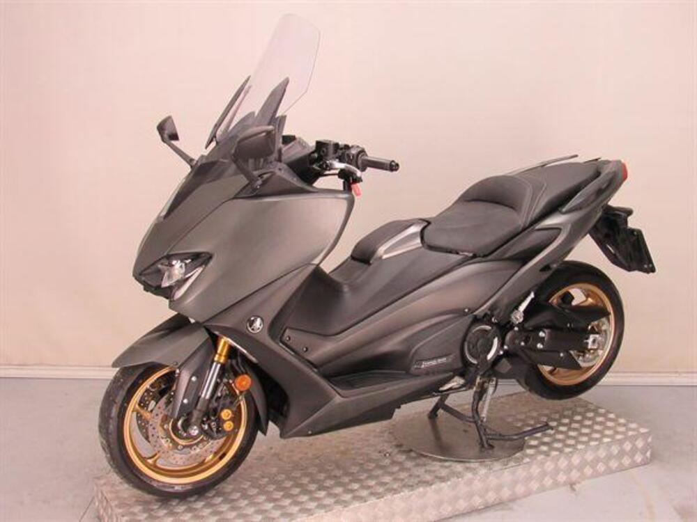 Yamaha T-Max 560 Tech Max (2021) (3)