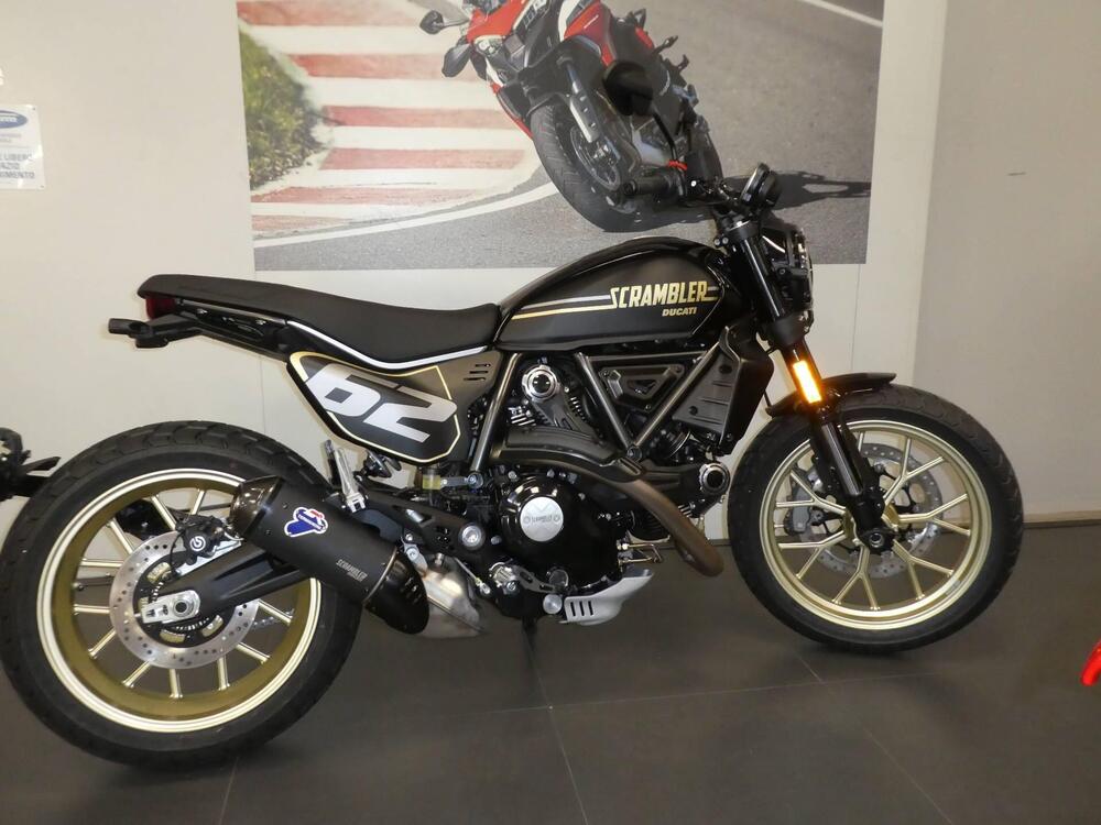 Ducati Scrambler 800 Full Throttle (2025)