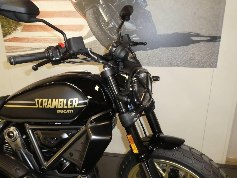 Ducati Scrambler 800 Full Throttle (2025) (2)