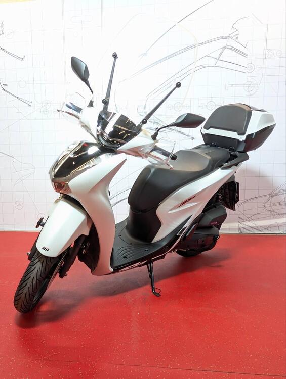 Honda SH 125i Sport (2022 - 25) (5)