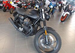 Moto Guzzi V7 Stone (2021 - 25) usata