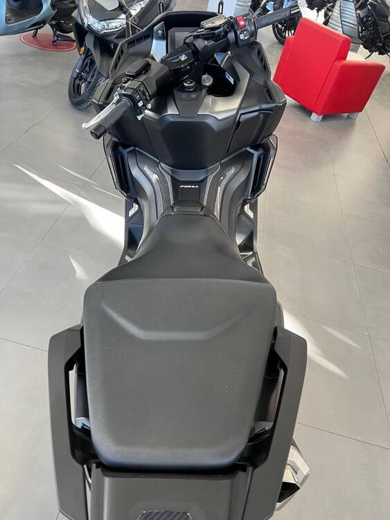 Honda Forza 750 DCT (2021 - 24) (4)