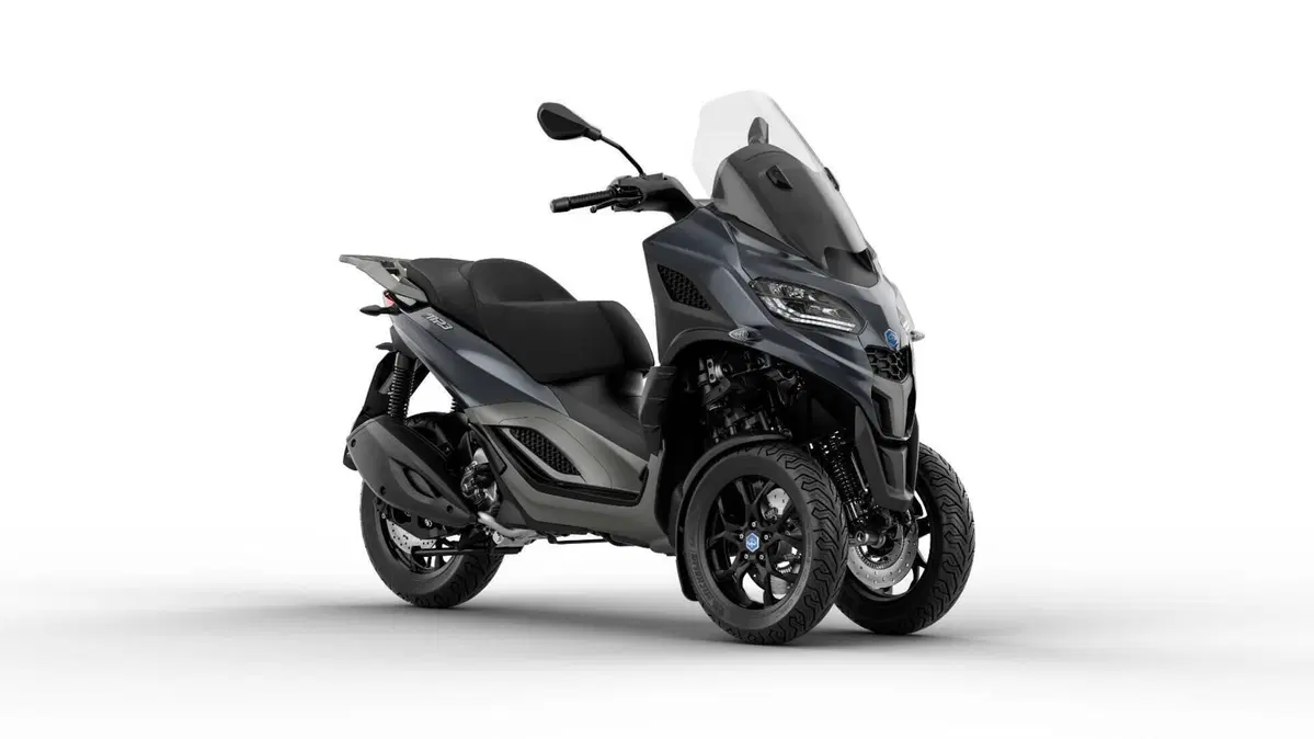Piaggio MP3 310 (2025 - 26) (2)
