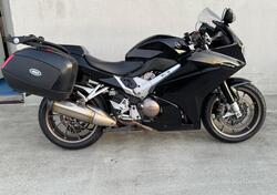 Honda VFR 800 F (2014 - 16) usata