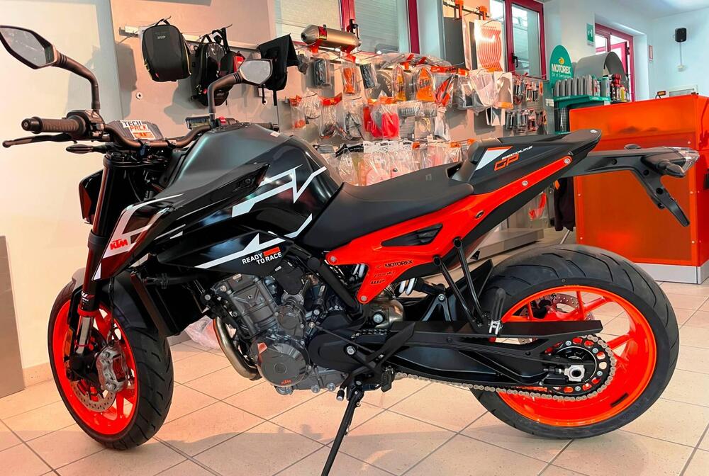 KTM 890 Duke (2021 - 23) (2)