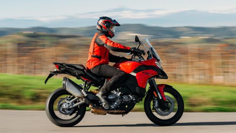 Scopri la nuova Ducati Multistrada V2 2025 da Ducati Milano