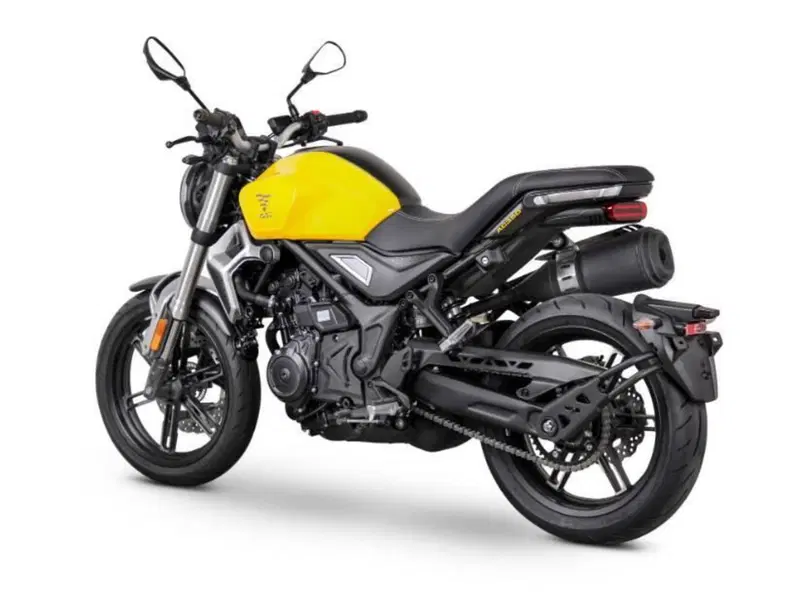 Voge Trofeo 350AC (2022 - 26) (4)
