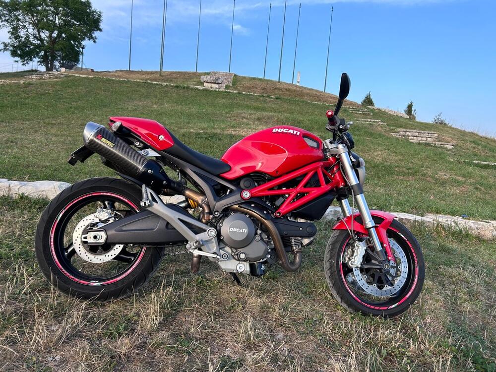 Ducati Monster 696 Plus (2007 - 14) (5)