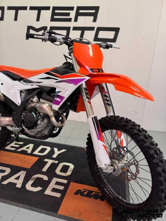 KTM 250 SX-F (2023) (2)