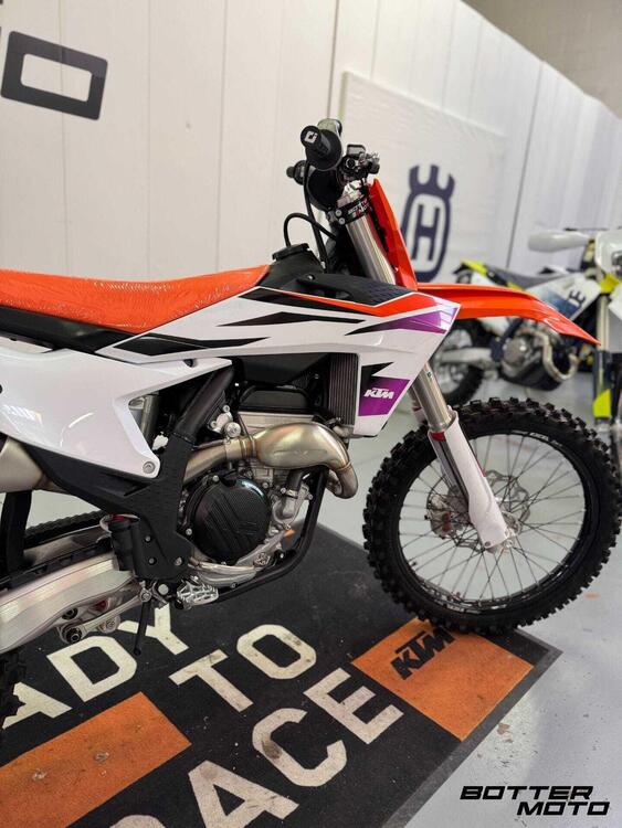 KTM 250 SX-F (2023) (3)