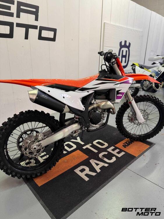 KTM 250 SX-F (2023) (4)