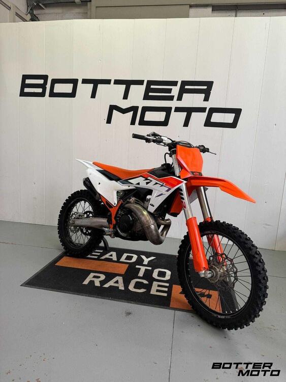 KTM 250 SX (2023) (3)