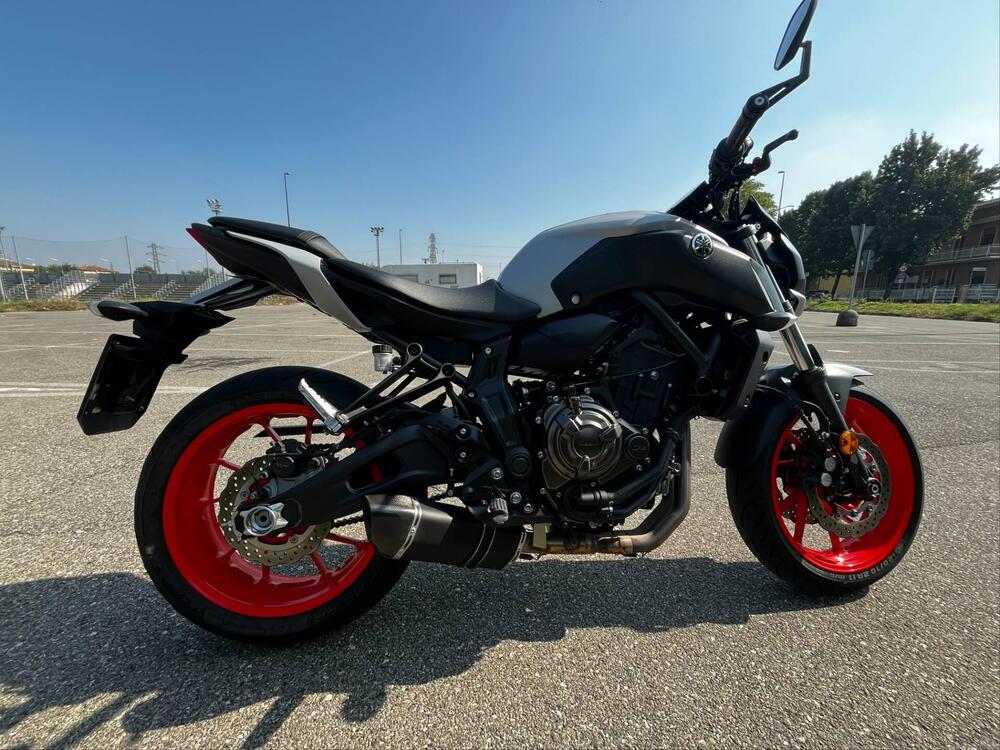 Yamaha MT-07 (2018 - 20) (3)